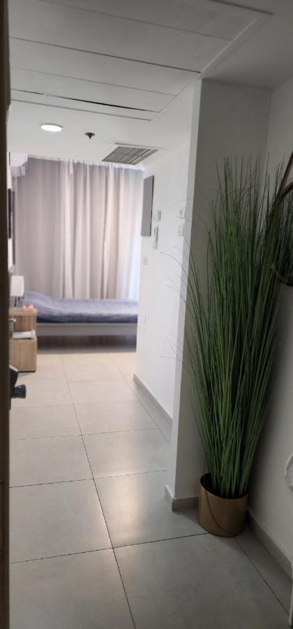 דירת חדר יפה ונעימה באיזור פסטורלי ושקט Apartment Zikhron Ya'akov Exterior photo