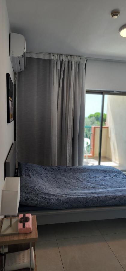 דירת חדר יפה ונעימה באיזור פסטורלי ושקט Apartment Zikhron Ya'akov Exterior photo